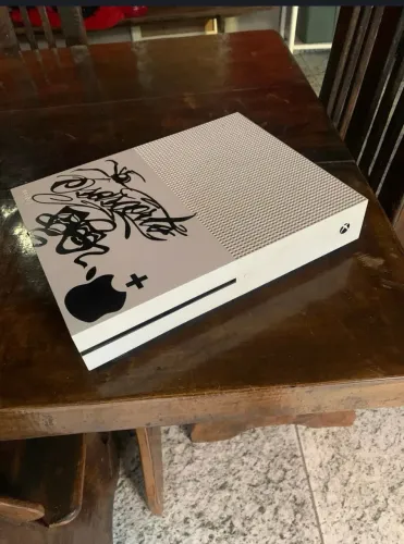 Troco xbox one s , por superior