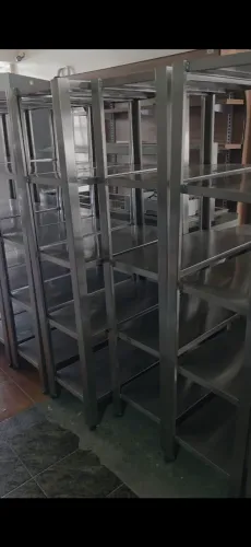 Estantes inox 5 planos 