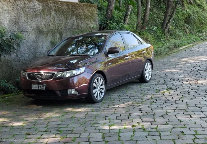 Kia Motors Cerato 1.6 16V Mec. 2011
