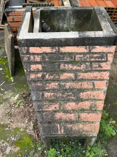 Churrasqueira pré moldada usada