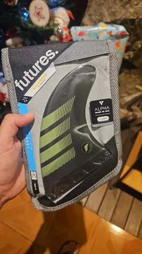 Quilhas futures 5 fins carbono sem uso