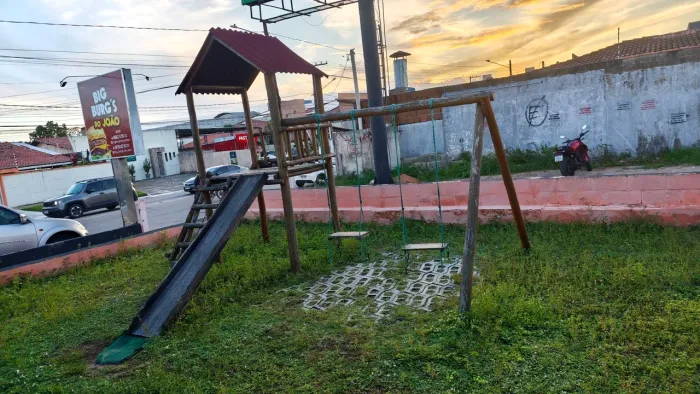 Parquinho de eucalipto