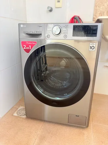 Máquina lava/seca roupas LG