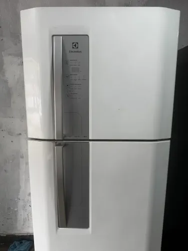 Geladeira frost free 440 litros Electrolux funcionando perfeitamente 