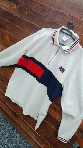 Camiseta Retro Manga Longa