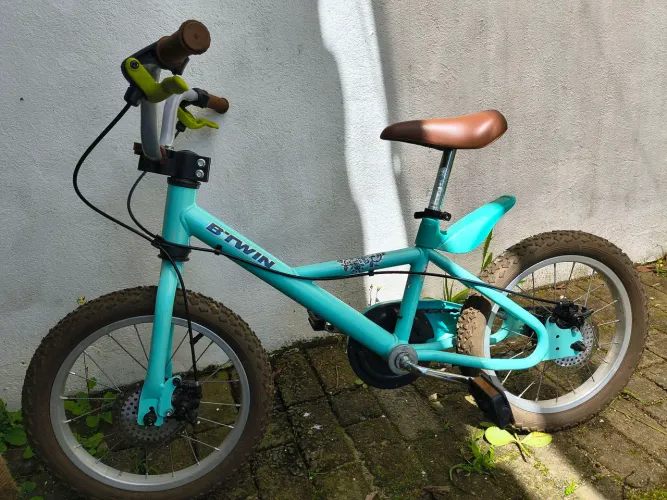 Bicicleta Btwin aro 16 - usada