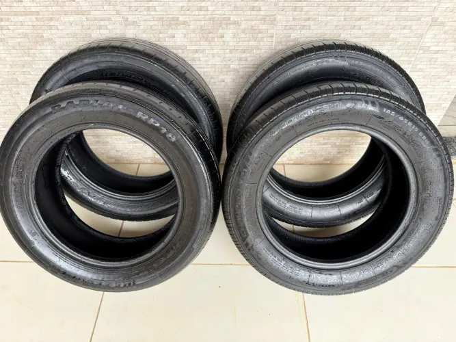Pneus 185/65/15 88H