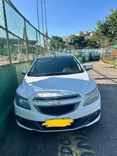 Alugo carro para motorista de aplicativo, súper econômico. 