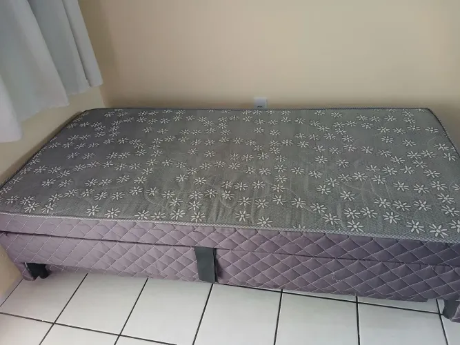 Cama box com auxiliar