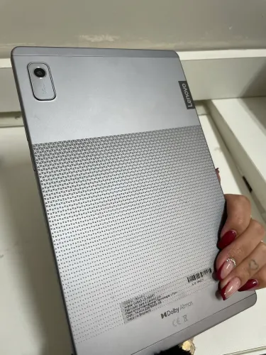 Tablet Lenovo M9