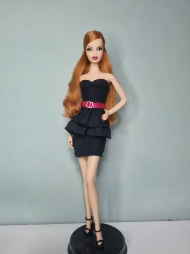 Barbie Collector Basics Steffie