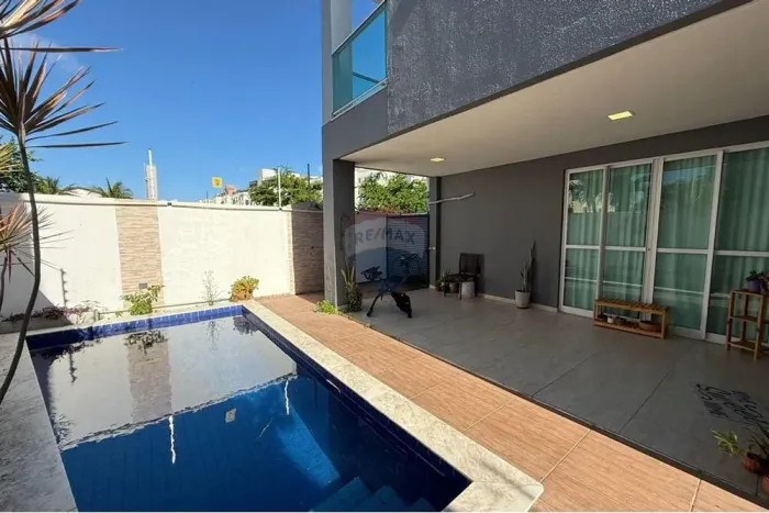 Casa a venda - 3 Suítes em Ponta de Campina.