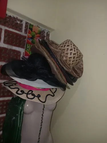 Chapéus e bonés  todos tipos