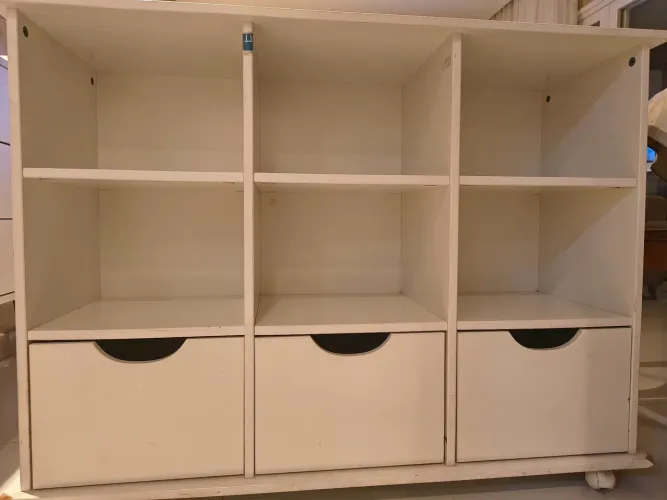 Nicho Organizador de Livros ou Brinquedos.