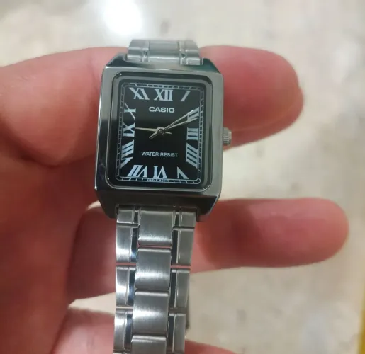 Casio Quadrado LTP-V007D-1B (Estilo Cartier Tank) - NOVO na Garantia