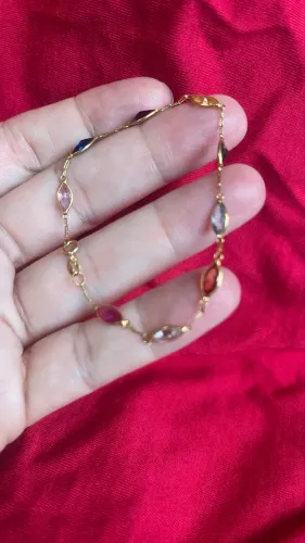 Linda pulseira em ouro