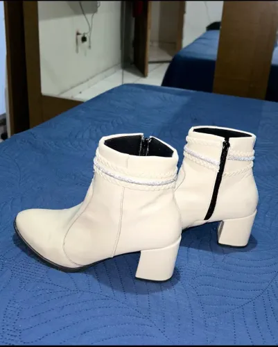 Bota cano baixo