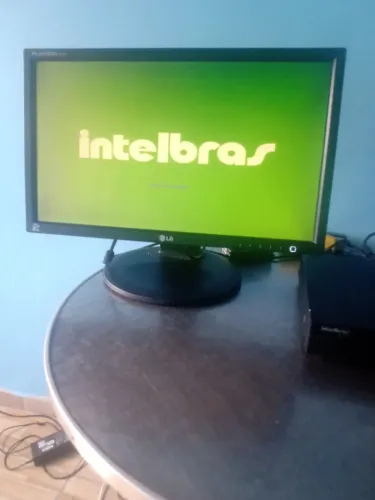 Dvr intelbras com monitor e hd