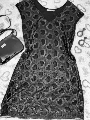 Vestido paetê preto
