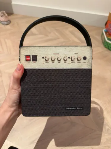 Caixa de Som Bluetooth Imaginarium Music Box Retrô