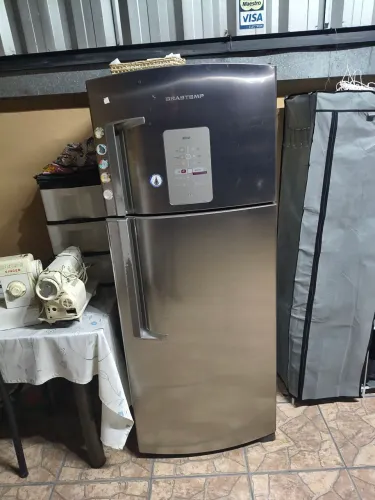 Geladeira Brastemp inox