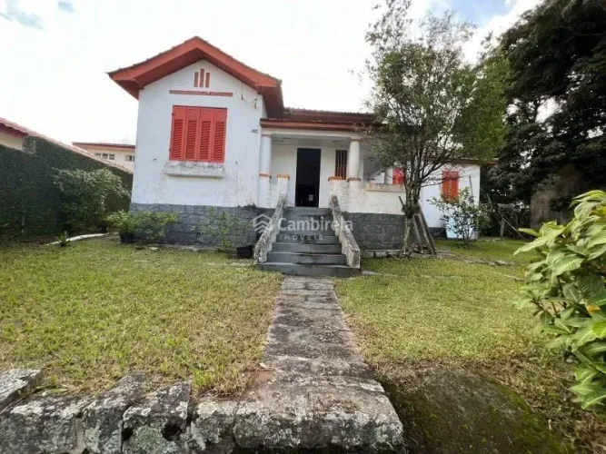 Casa à venda no Centro em São José/SC