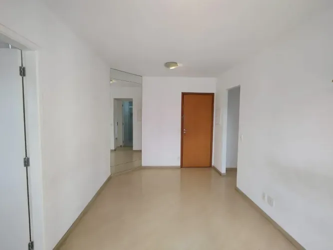 Apartamento com 1 dormitório para alugar no Campo Belo - São Paulo - SP