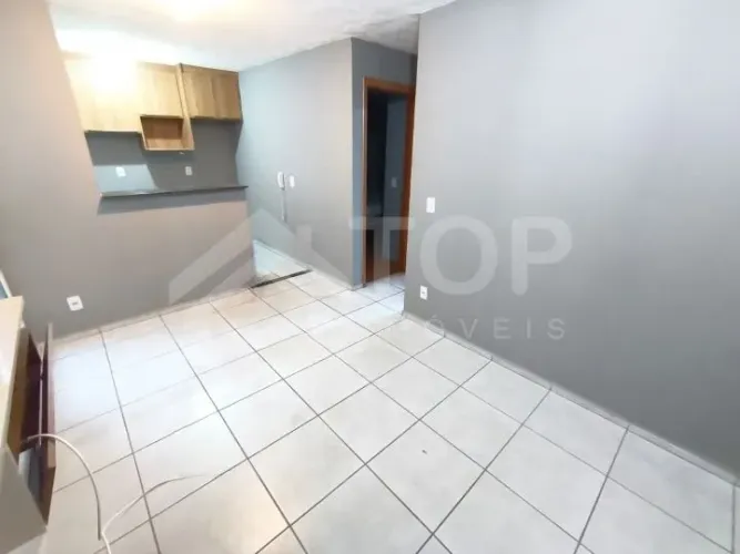 Apartamento Semi Mobiliado à Venda e Locação em São Carlos