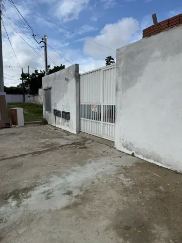 Kitnet bairro Pitimbu 450,00 