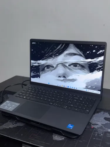 Notebook DELL INSPIRON 15