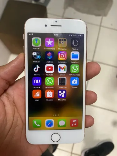 iPhone 8 