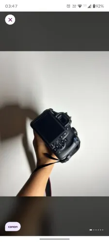 Câmera T7+,