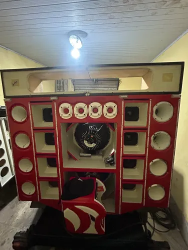 Paredão de som automotivo só o luxo