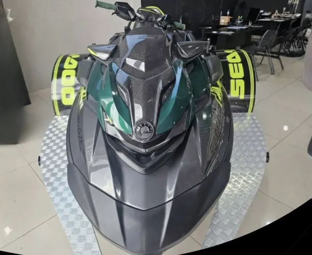 Jet ski seadoo RXP X RS Ápex edição limitada