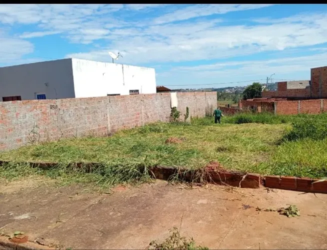 Terreno jardim vista bonita