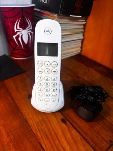 Moto 700-W - Telefone sem fio da Motorola - Super bem conservado, parece novo!