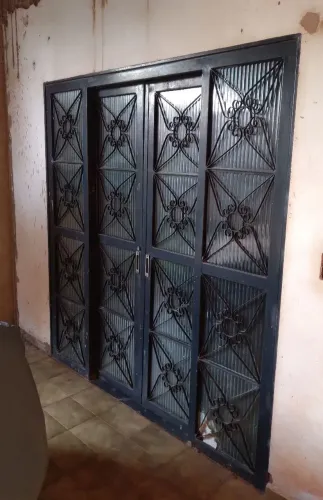 PORTA DE CORRER 4 FOLHAS<br>
