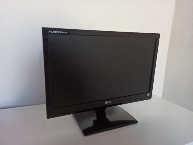 Monitor LG 15 Polegadas