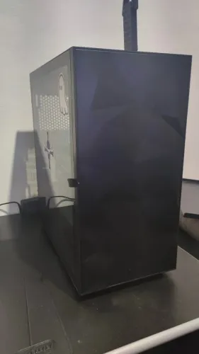 PC Gamer AMD Ryzen 5 4600G 16Gb Ram 1050TI