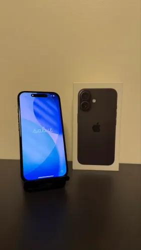 iPhone 16 256GB