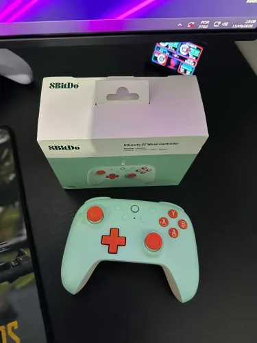 Controle 8bitdo ultimate 2c com cabo (Novo)