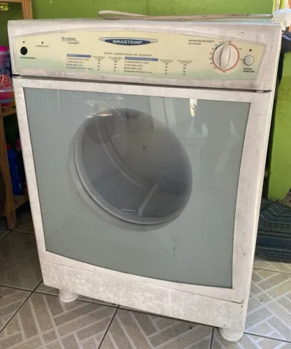 Maquina de secar roupa