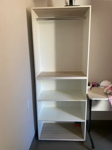 Mini guarda roupas 