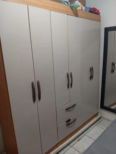 Vendo guarda roupa novo