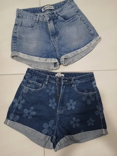 Lote com dois shorts forever 21