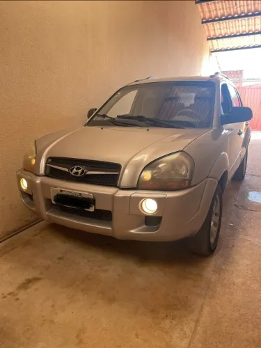 Hyundai Tucson 2.0 16V Mec. 2012
