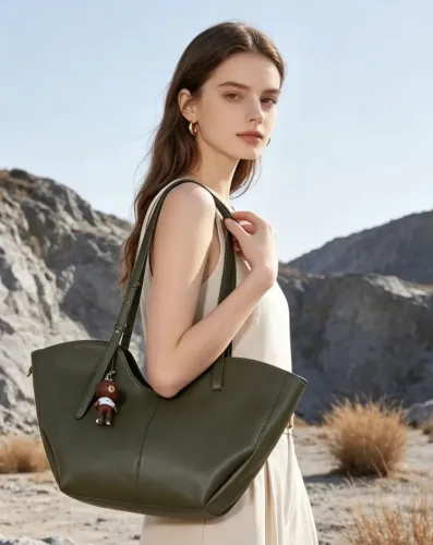 BOLSA SUPER ELEGANTE LANÇAMENTO SOMENTE 179, ENTREGO