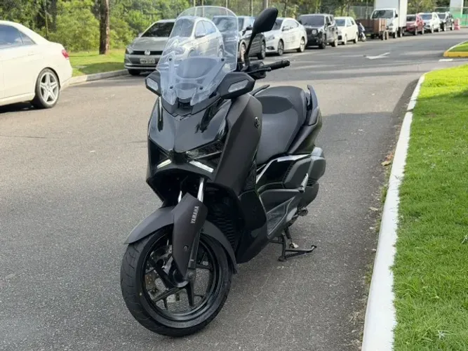 XMAX 200 CONNECTED 2.700KM 25/26 OPORTUNIDADE !!