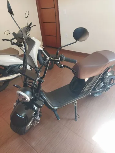 Scooter elétrica