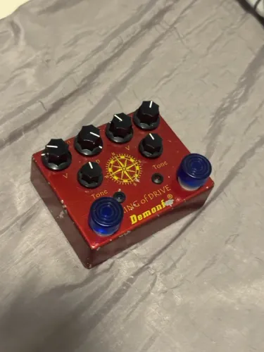 pedal de guitarra DemonFX King Of Drive overdrive, distortion, Booster